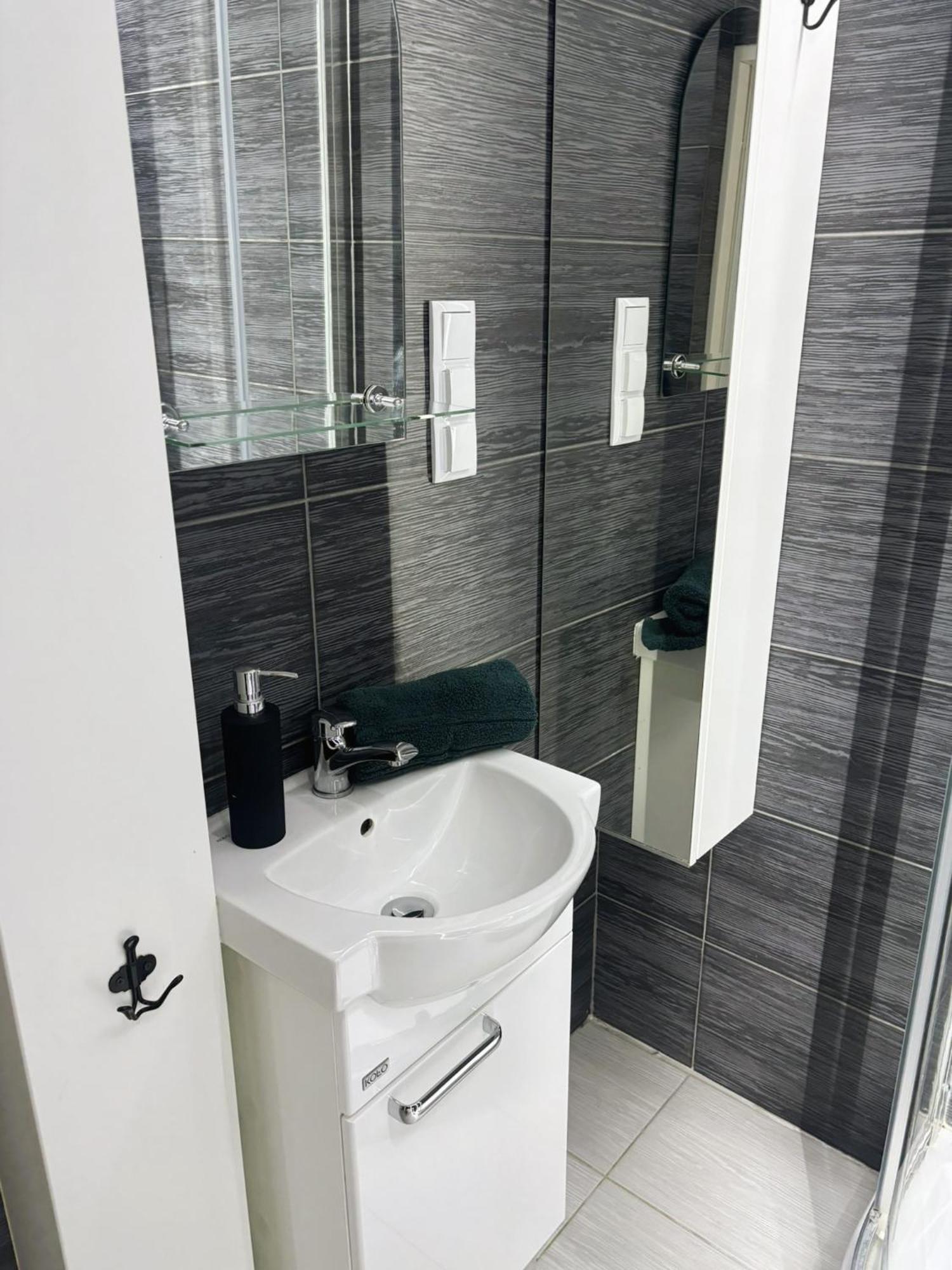 Project Comfort Apartament Grzybowska 30/1211 Varsovia Exterior foto